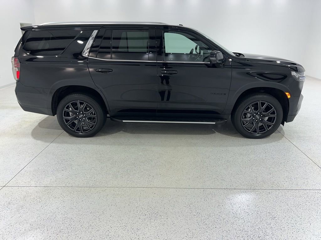 Used 2023 Chevrolet Tahoe LT w/ LT Signature Plus Package AWD/4WD image 6