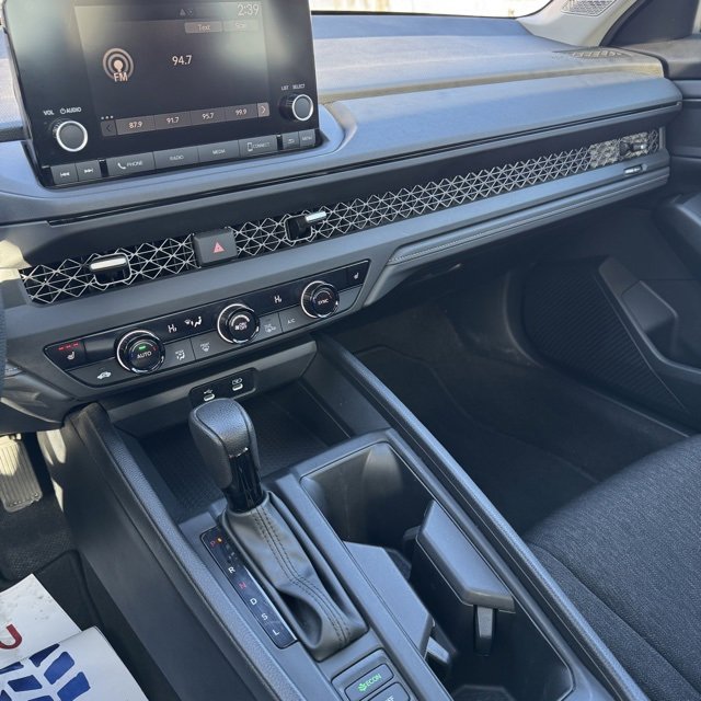 Used 2023 Honda Accord EX image 22