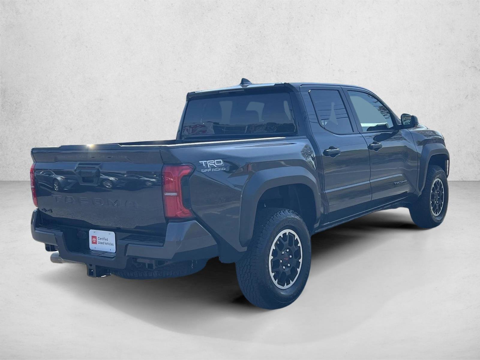 Used 2025 Toyota Tacoma TRD Off-Road AWD/4WD image 5