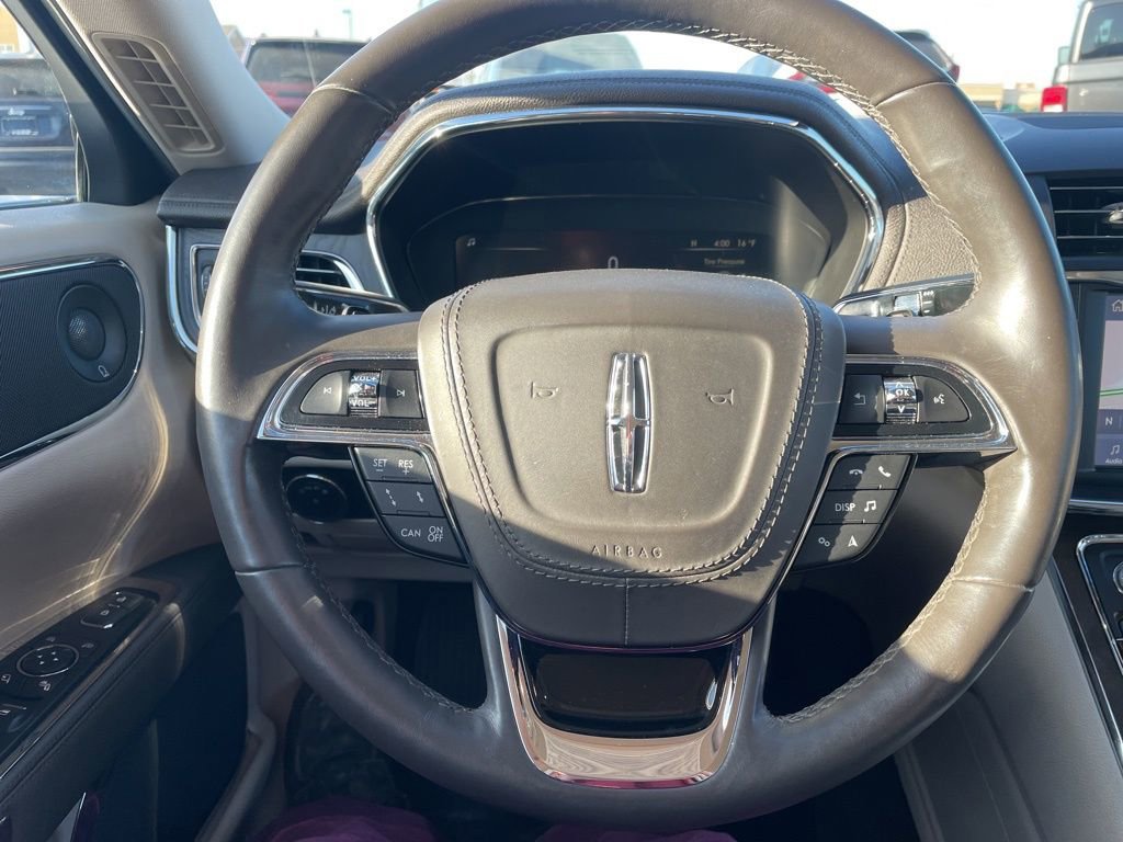 Used 2020 Lincoln Continental Standard w/ Premium Package image 19