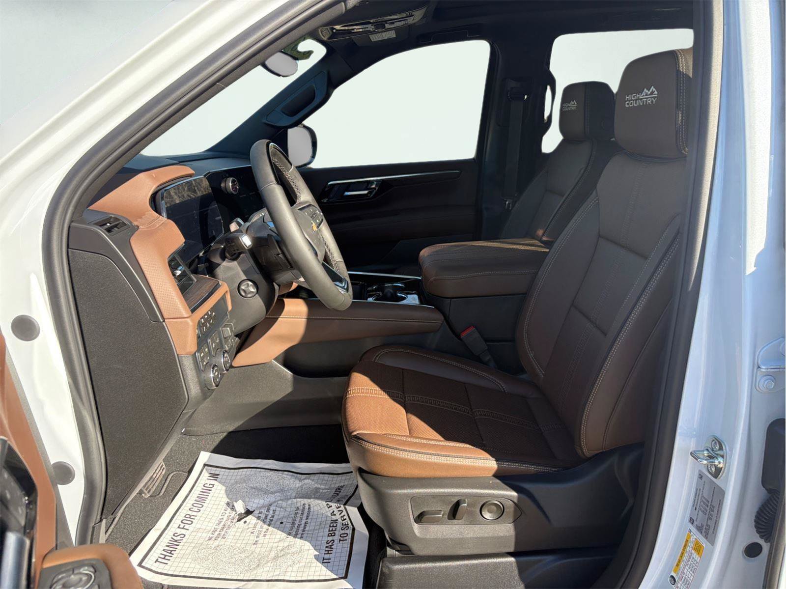New 2026 Chevrolet Tahoe High Country AWD/4WD image 2