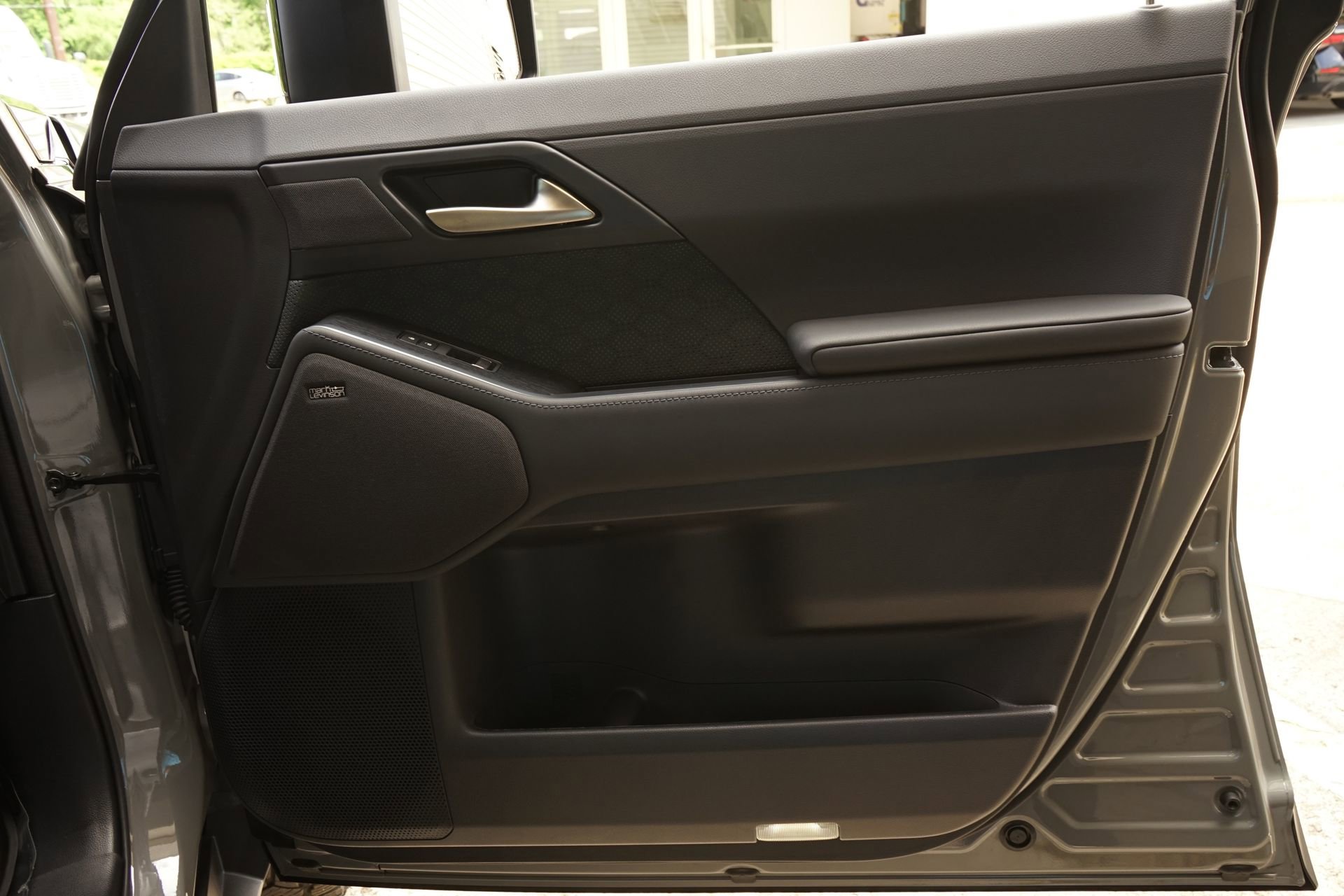 Used 2024 Lexus GX 550 AWD/4WD image 23