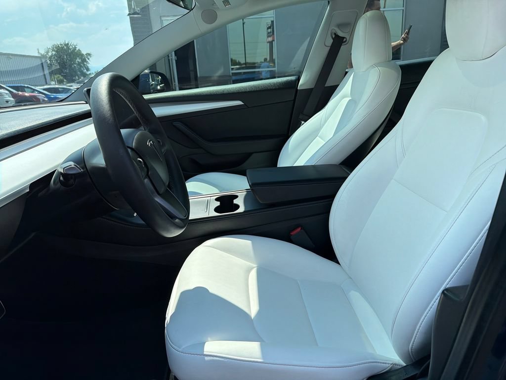 Used 2023 Tesla Model 3 Performance AWD/4WD image 9