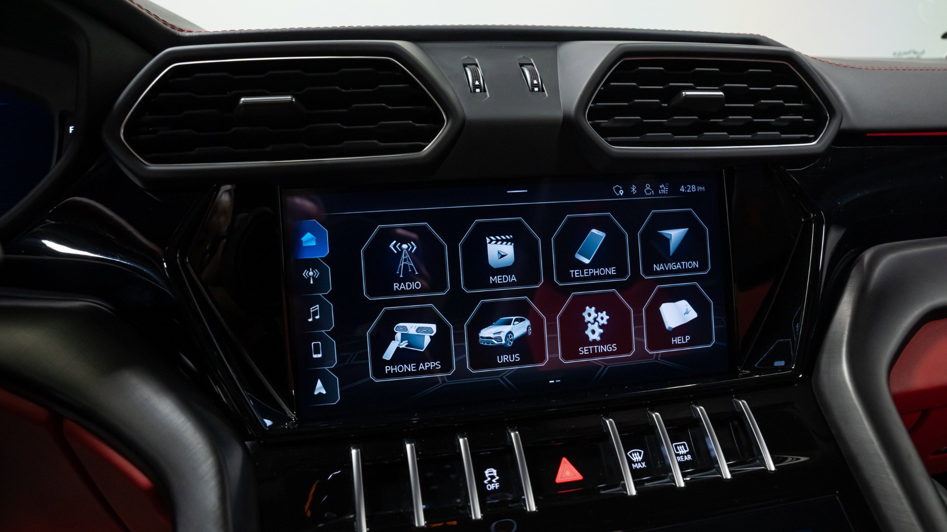 Used 2021 Lamborghini Urus image 56