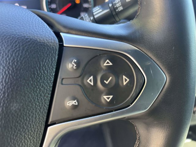 Used 2023 Chevrolet Traverse RS FWD image 22