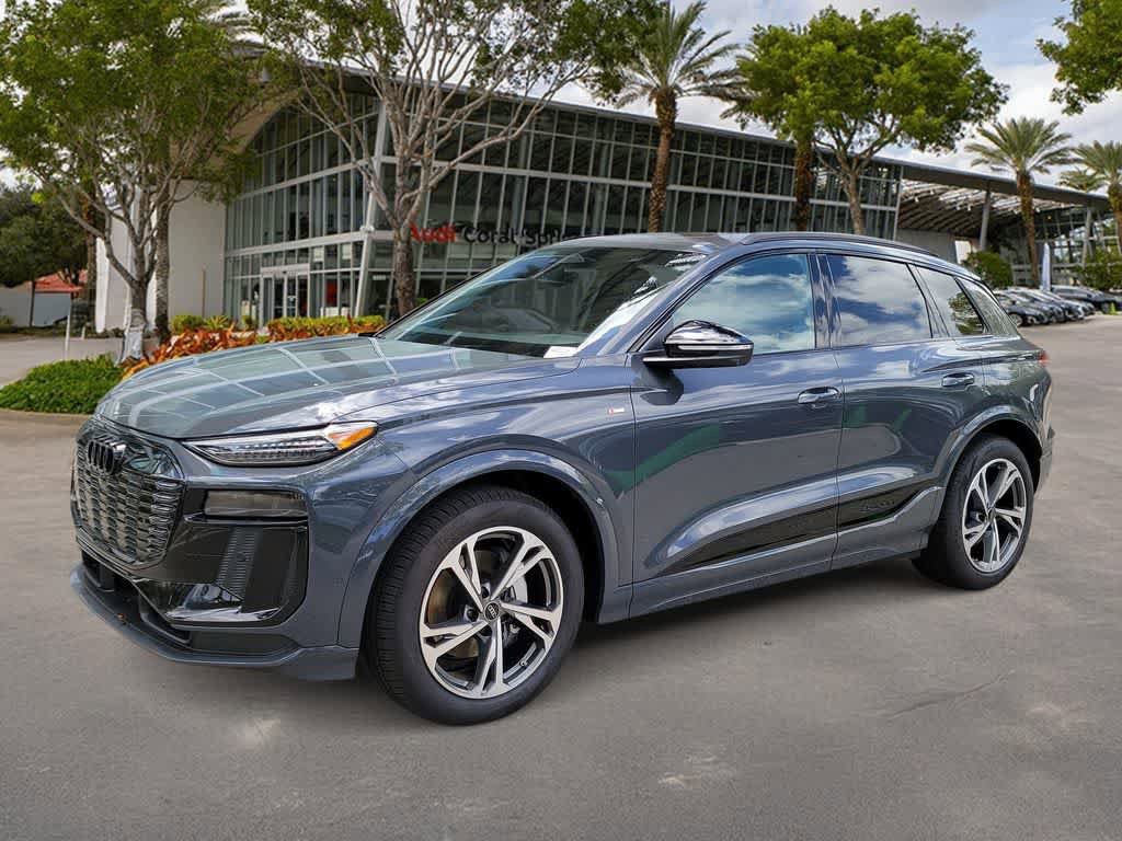 New 2027 Audi Q6 e-tron Prestige AWD/4WD image 1