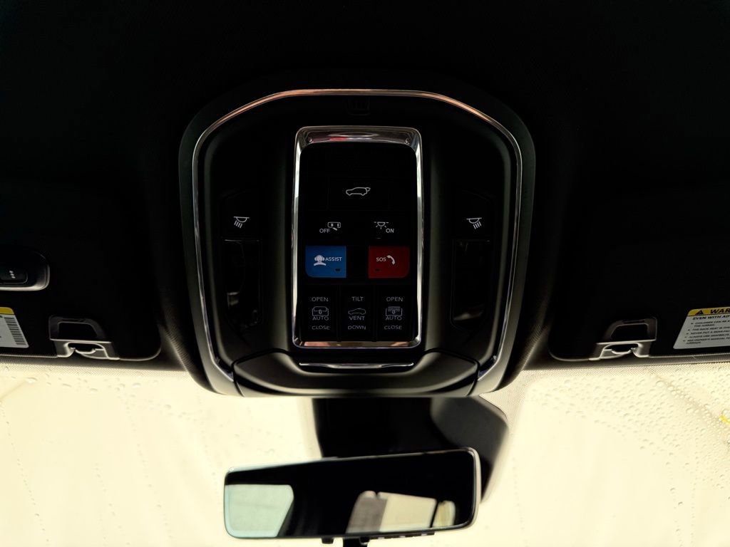 Used 2024 Jeep Grand Cherokee Limited 4xe AWD/4WD image 37