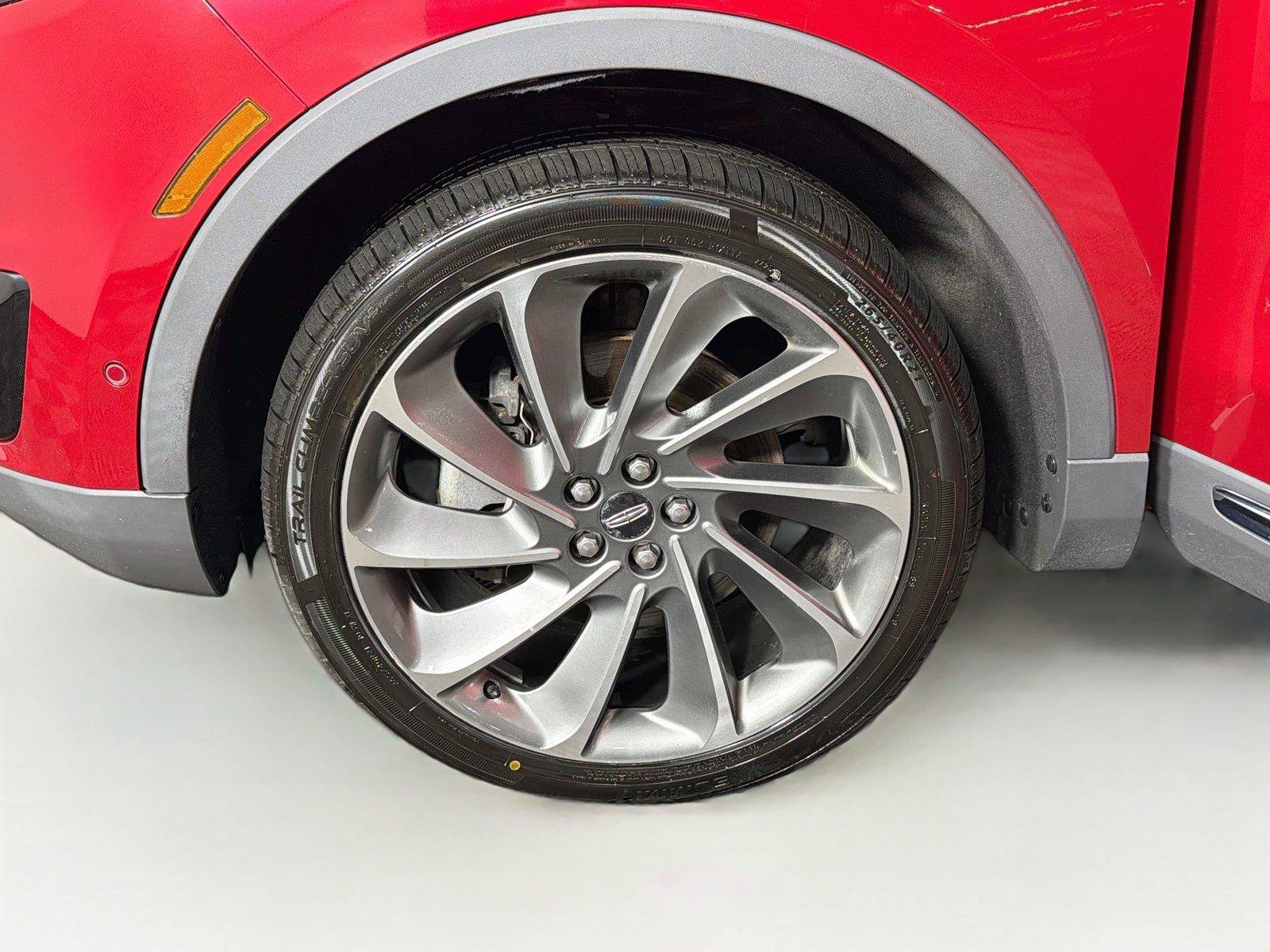 Used 2020 Lincoln Nautilus Reserve w/ Equipment Group 202A AWD/4WD image 34