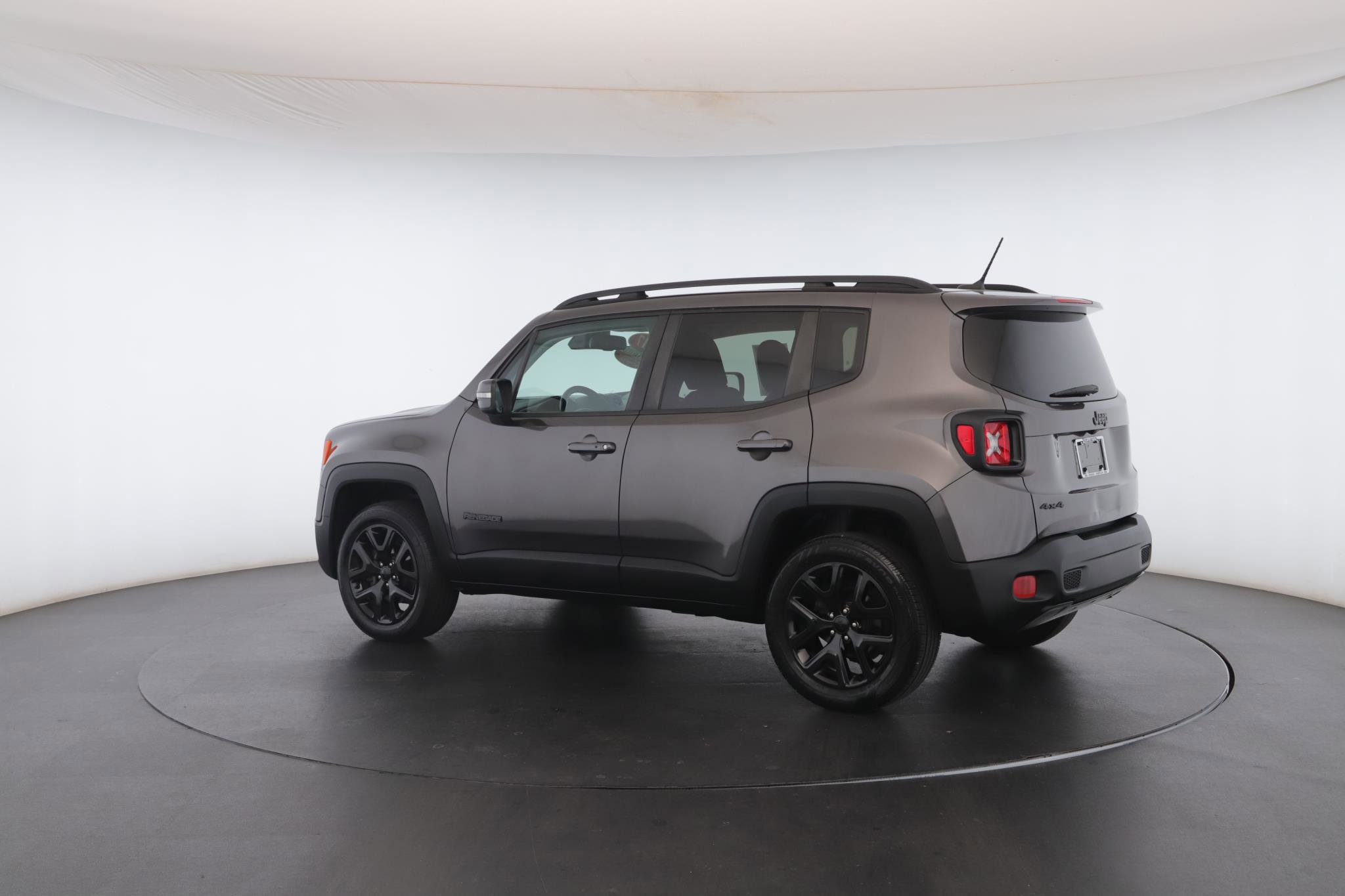 Used 2017 Jeep Renegade Altitude image 21