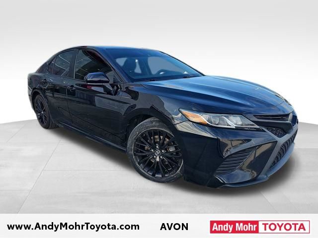 Used 2019 Toyota Camry SE image 1
