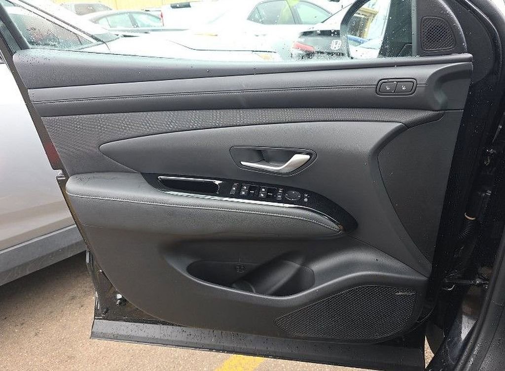 Used 2026 Hyundai Santa Cruz Limited image 8