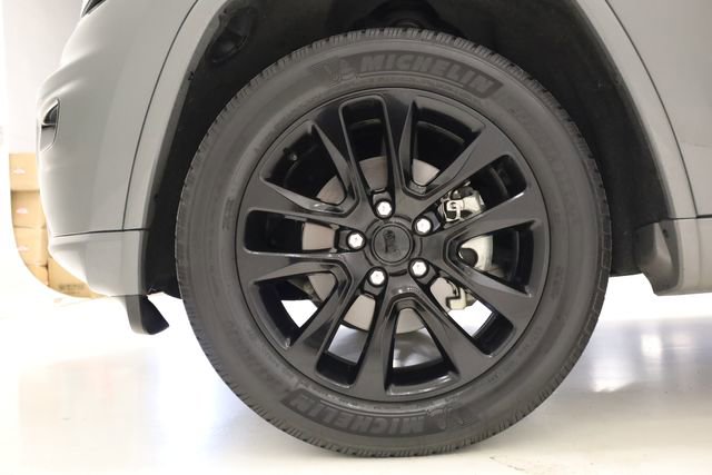 Used 2019 Jeep Grand Cherokee Altitude image 8