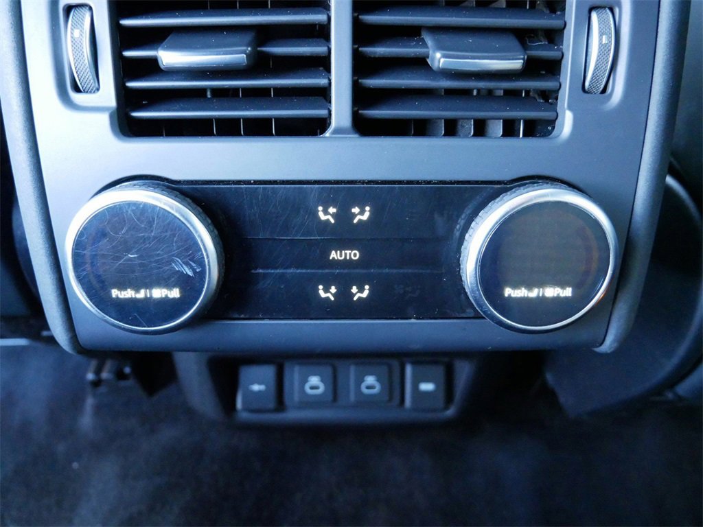 Used 2021 Land Rover Discovery HSE R-Dynamic image 11