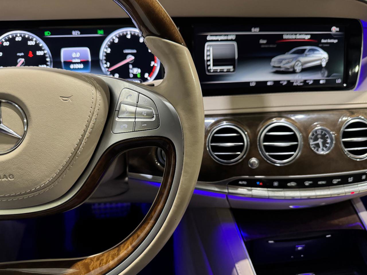 Used 2015 Mercedes-Benz S 550 4MATIC Sedan image 22