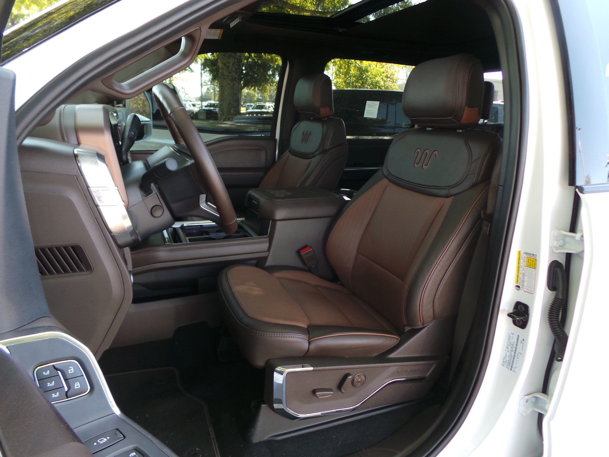 Used 2027 Ford F450 King Ranch w/ Chrome Package AWD/4WD image 12