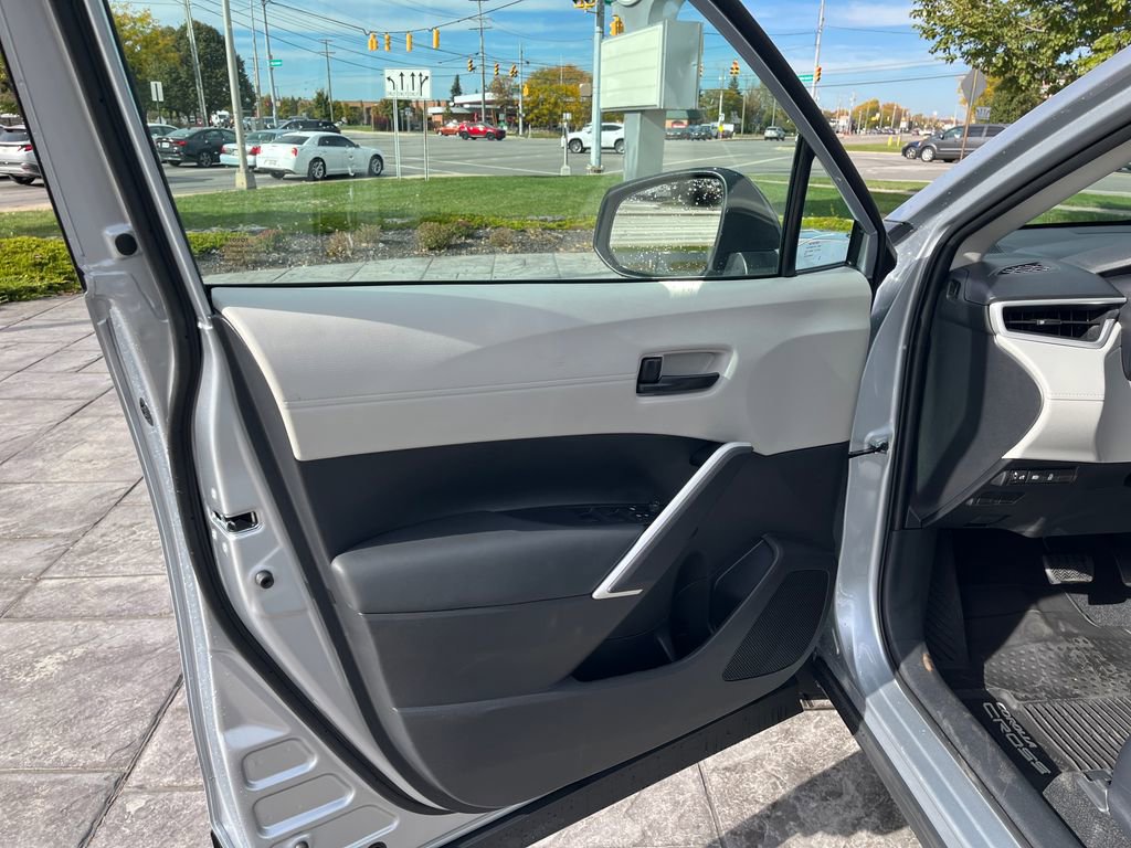 New 2026 Toyota Corolla Cross LE image 11