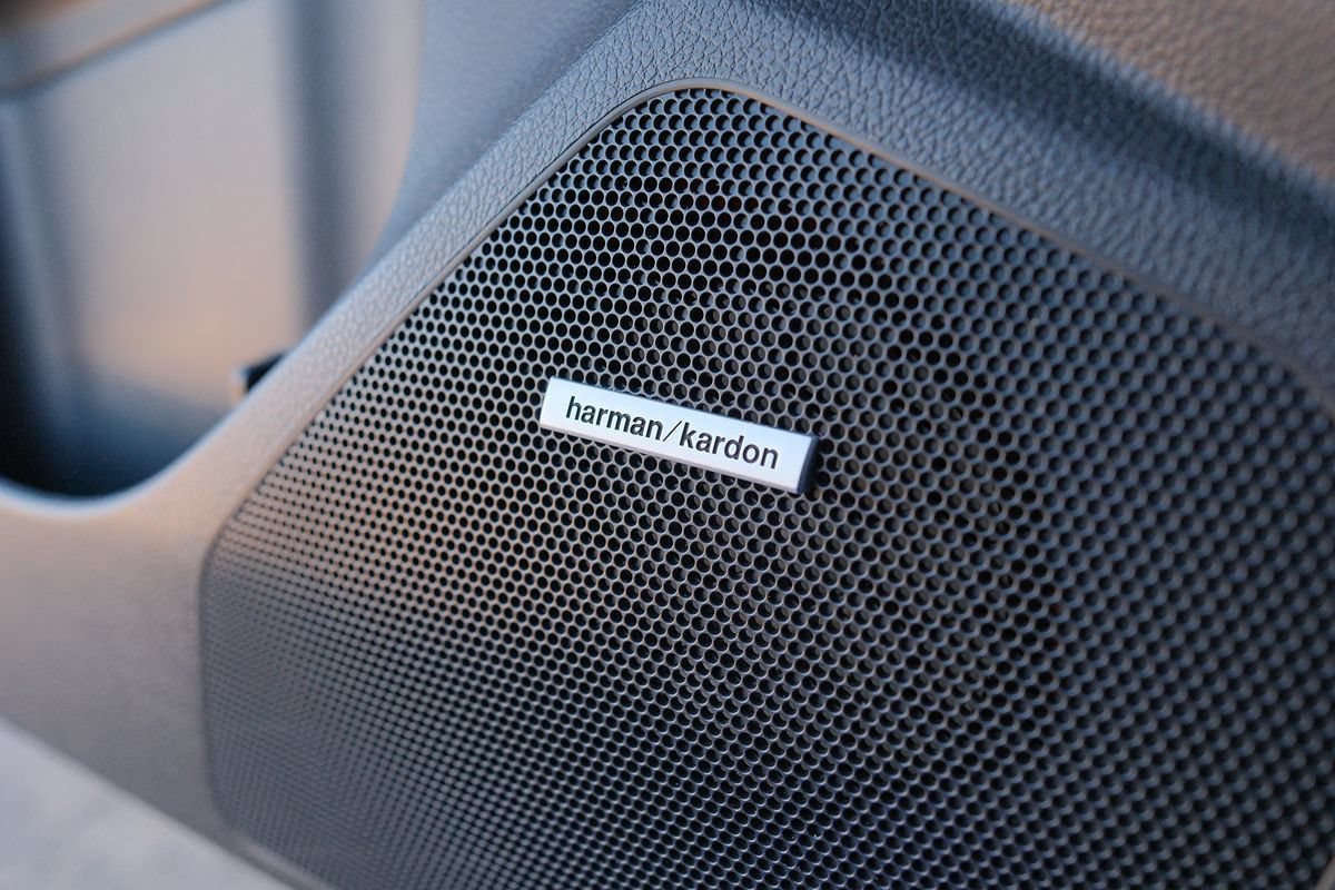 Used 2017 Subaru WRX Premium AWD/4WD image 11