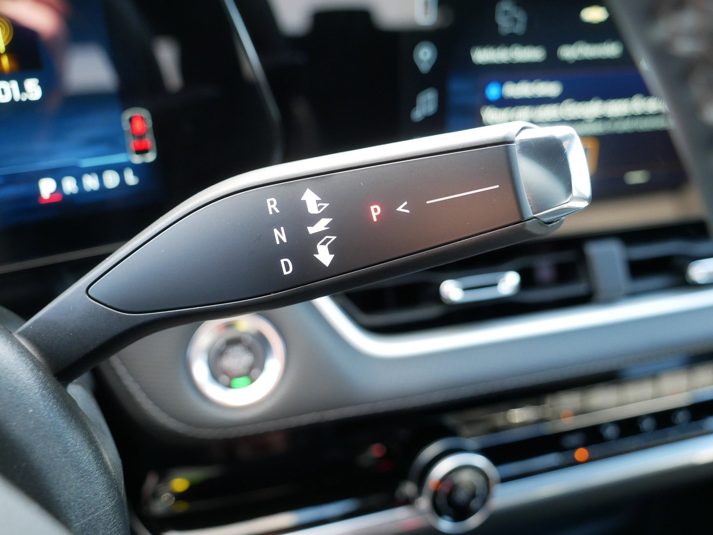 Used 2025 Chevrolet Equinox LT image 24