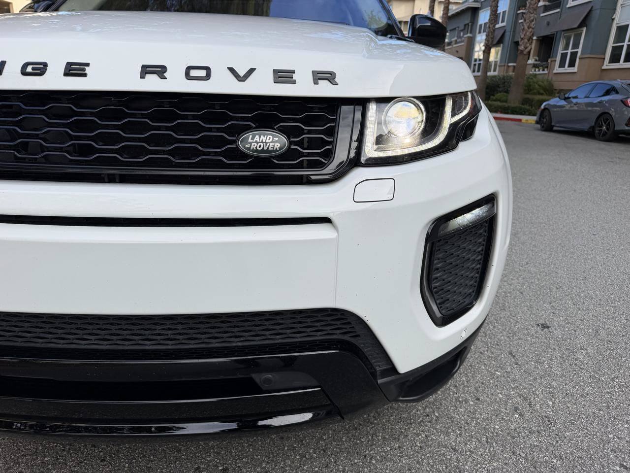 Used 2016 Land Rover Range Rover Evoque HSE Dynamic AWD/4WD image 19