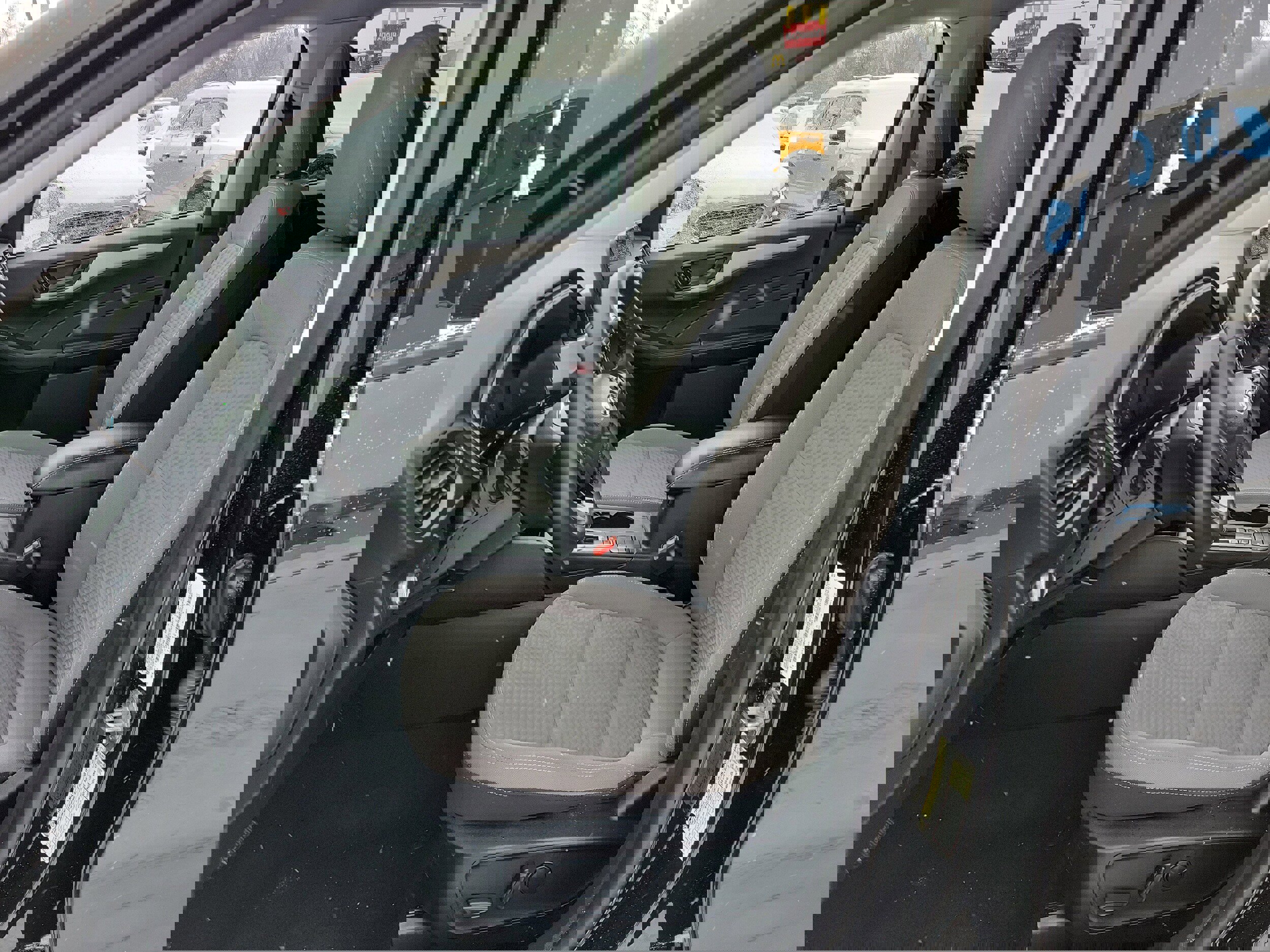 Certified 2022 Ford Escape SE w/ Convenience Package image 9