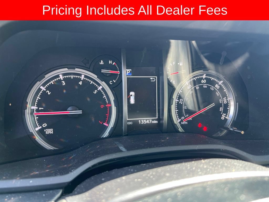 Used 2023 Toyota 4Runner TRD Off-Road Premium w/ Moonroof Package AWD/4WD image 8