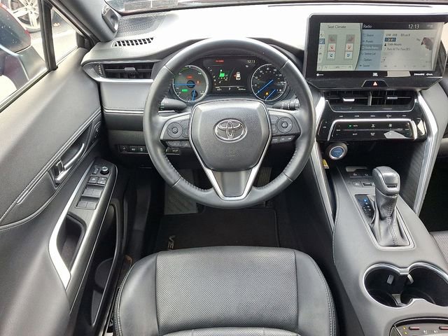 Used 2021 Toyota Venza XLE image 14