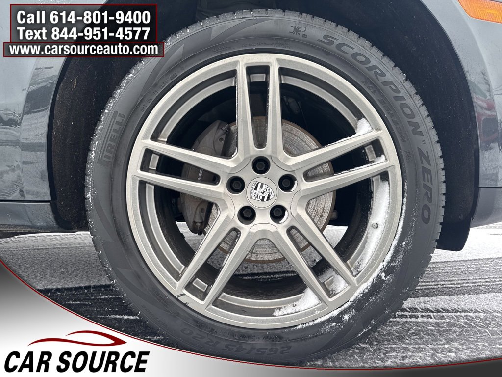 Used 2019 Porsche Macan image 44