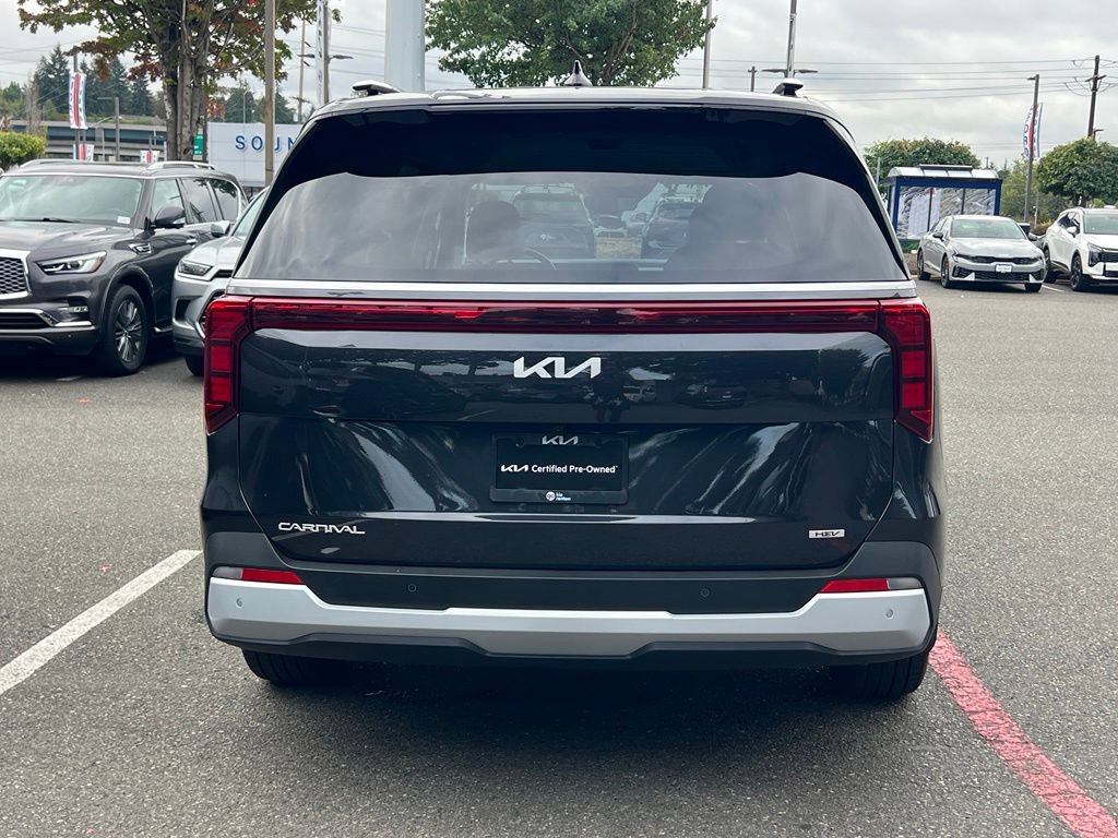 Used 2026 Kia Carnival EX FWD image 6