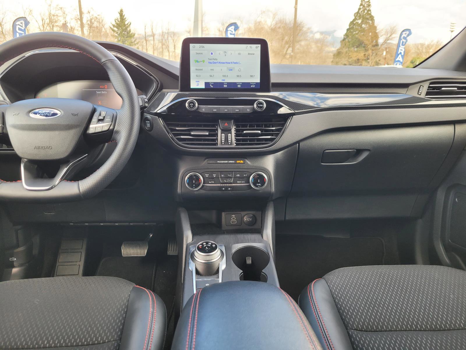 Used 2025 Ford Escape ST-Line AWD/4WD image 15