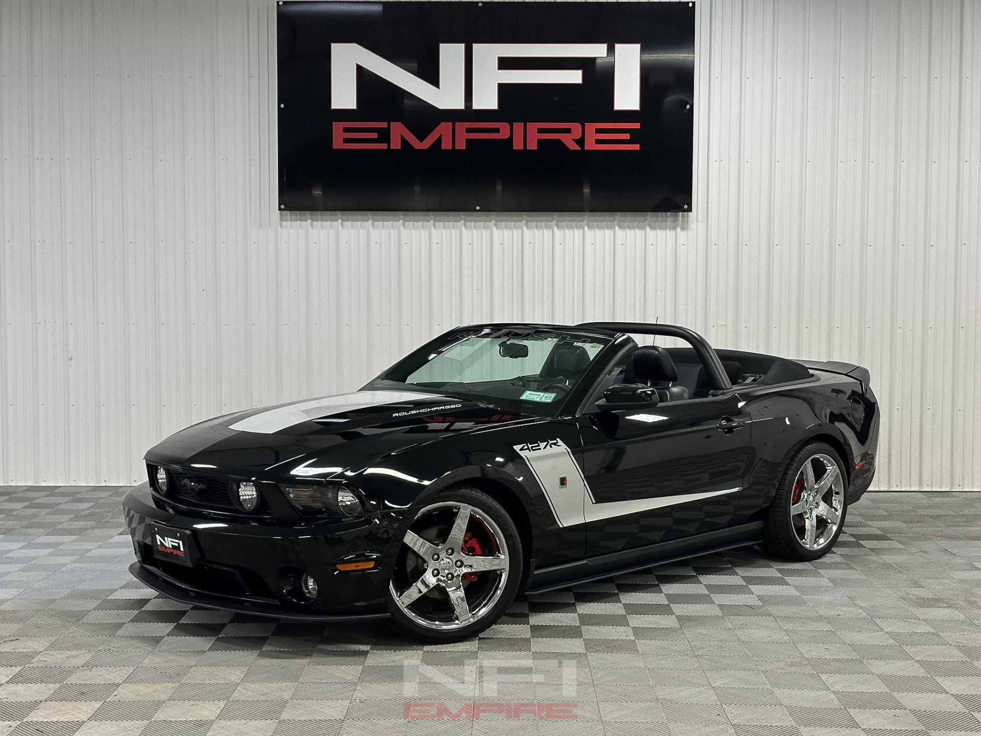 Used 2010 Ford Mustang GT image 1