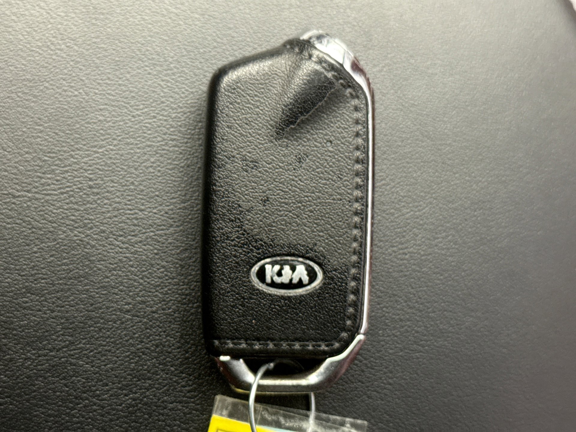 Used 2020 Kia Stinger GT2 image 10