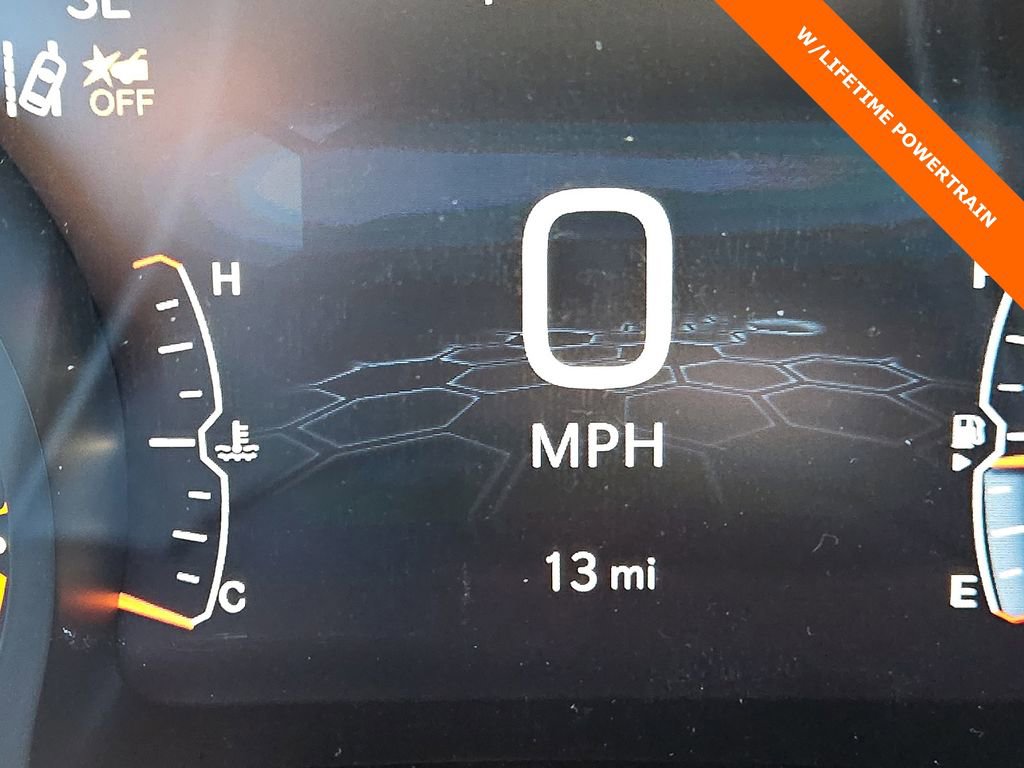 New 2026 Jeep Compass Latitude image 18