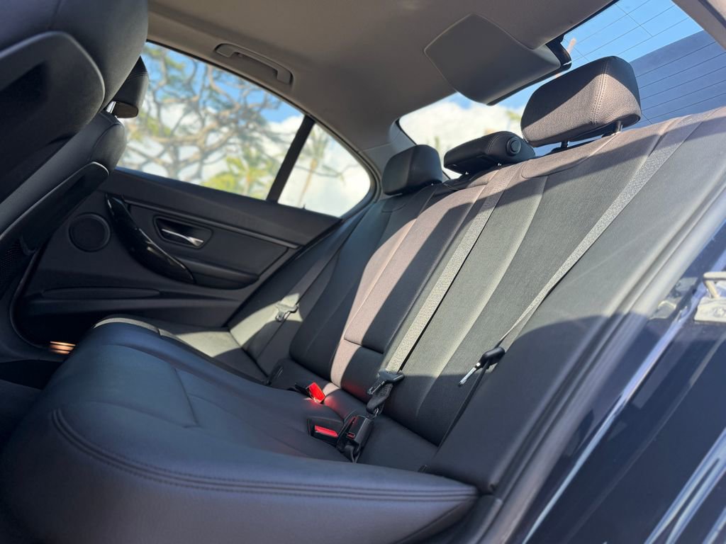 Used 2015 BMW 328i Sedan RWD image 13