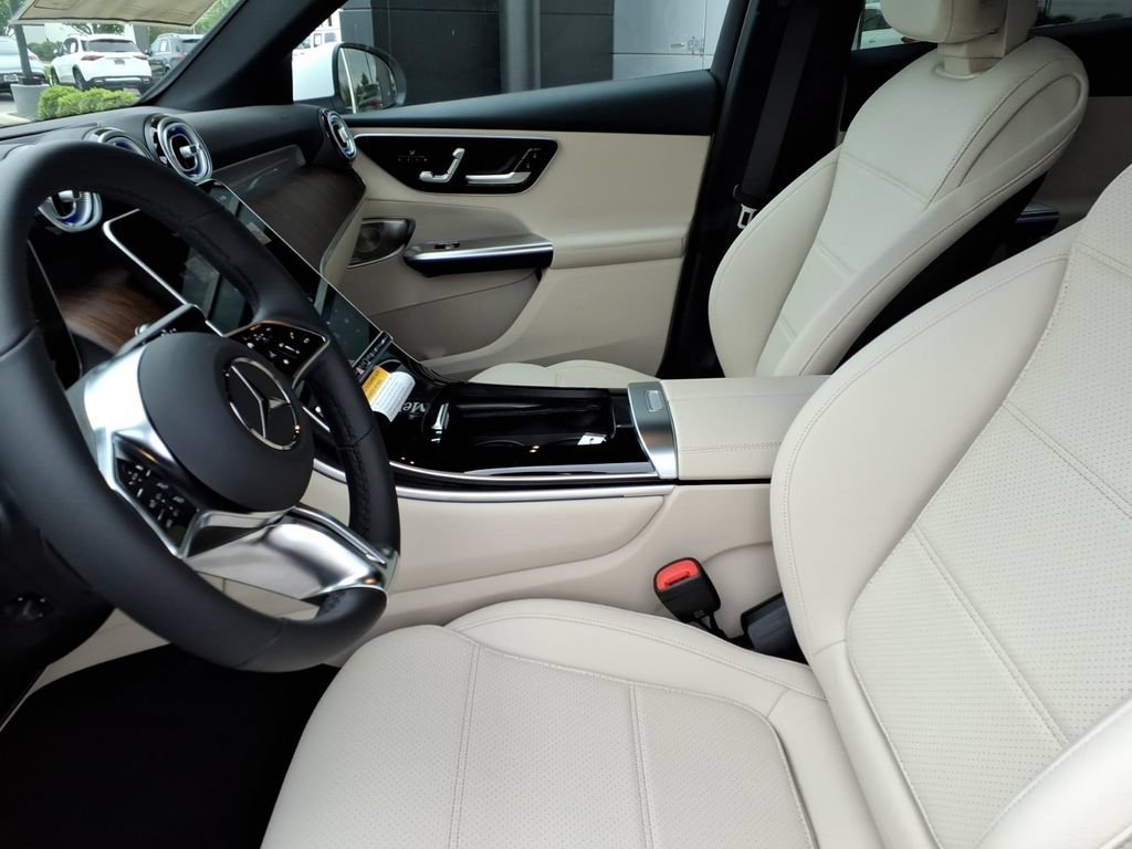 New 2026 Mercedes-Benz GLC 300 4MATIC image 14