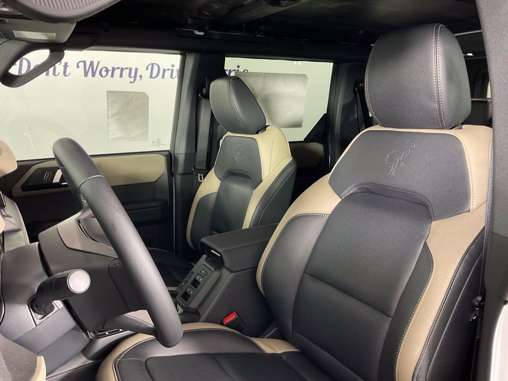New 2026 Ford Bronco Big Bend w/ Black Diamond Package AWD/4WD image 14