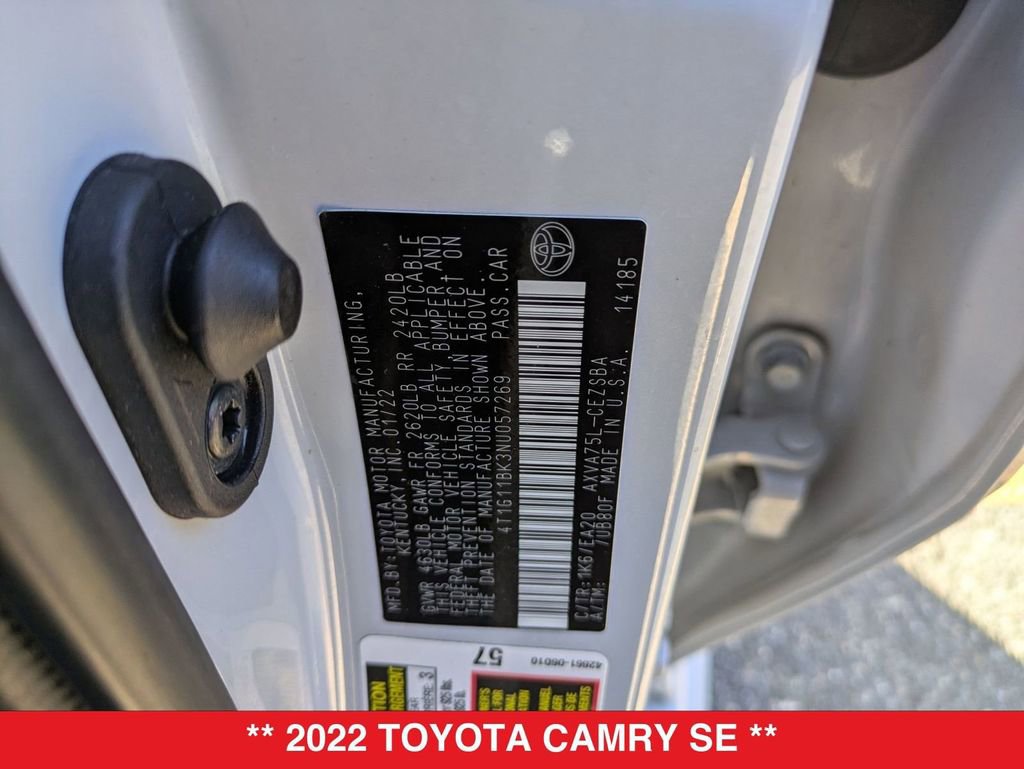 Used 2022 Toyota Camry SE image 40
