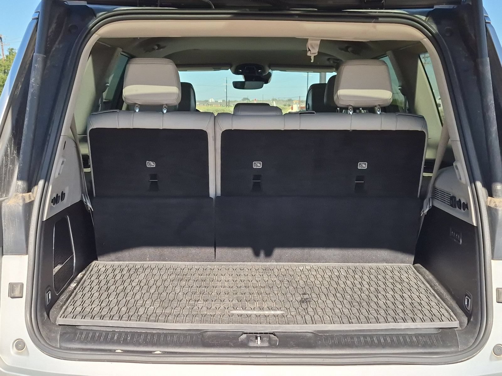 Used 2024 Jeep Wagoneer Series II w/ Flexible Seating Group RWD image 25