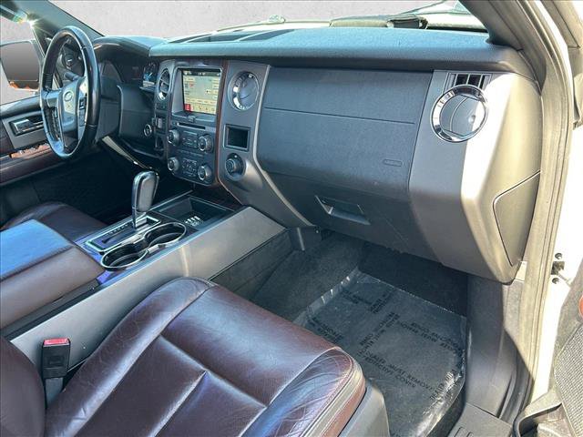 Used 2016 Ford Expedition EL Platinum RWD image 26