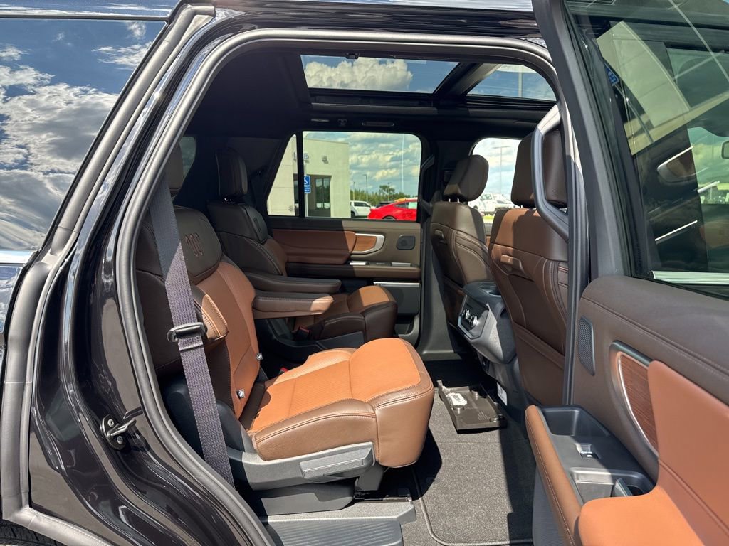 New 2025 Ford Expedition King Ranch image 18