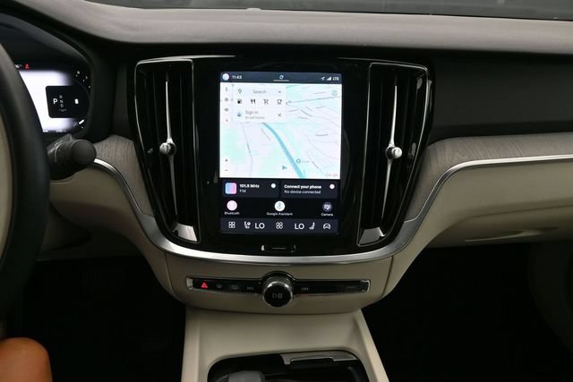 Used 2023 Volvo S60 B5 Plus FWD image 13