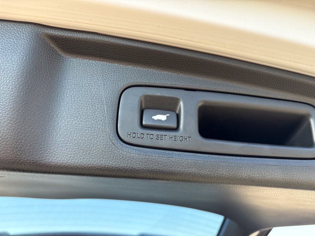 Used 2025 Honda CR-V Sport-L image 13