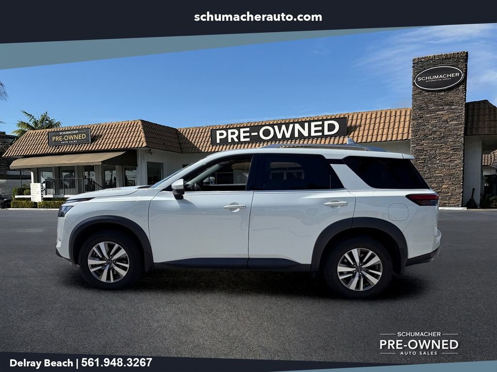 Used 2022 Nissan Pathfinder SL FWD image 4