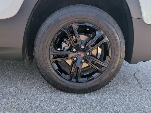 Used 2023 GMC Terrain AT4 w/ Infotainment Package II AWD/4WD image 9