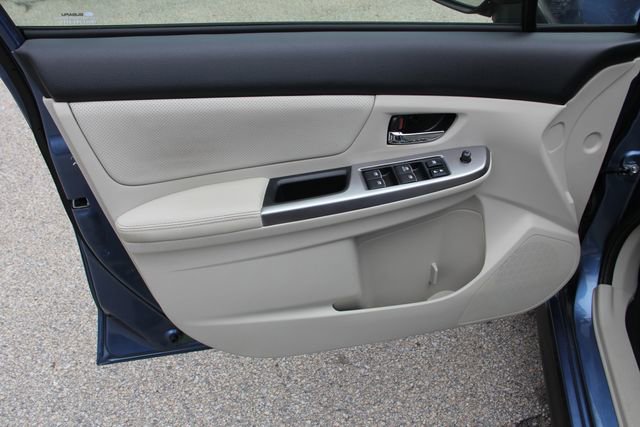 Used 2015 Subaru Crosstrek 2.0i Limited image 15