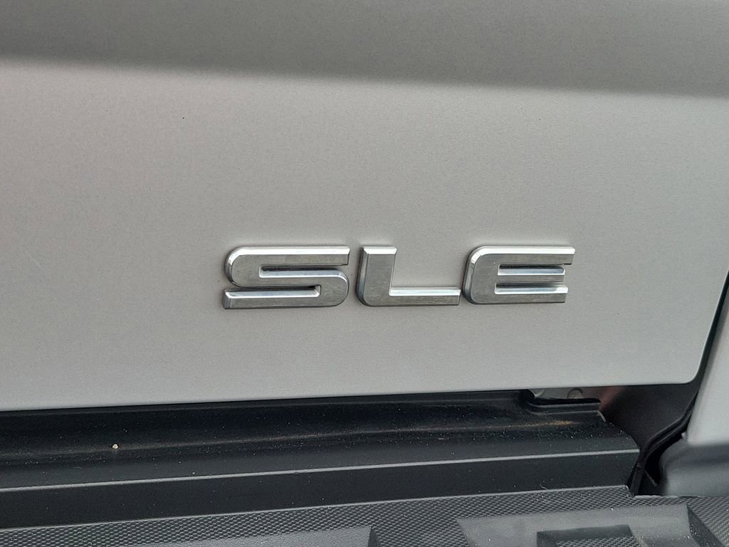 Used 2015 GMC Sierra 1500 SLE w/ SLE Value Package image 24