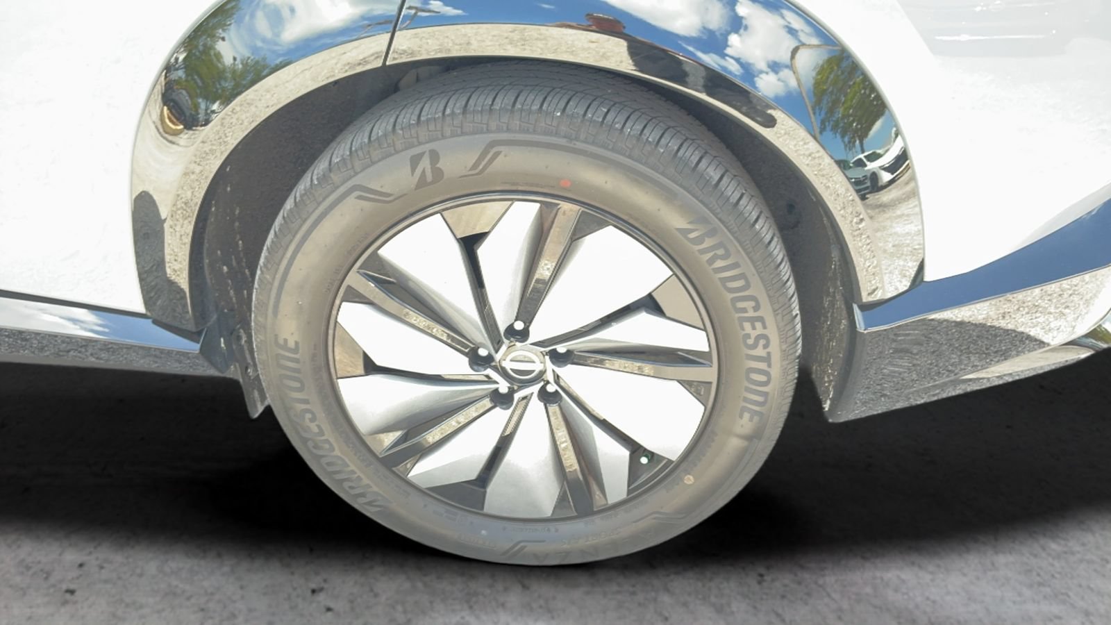Certified 2025 Nissan Ariya FWD image 50
