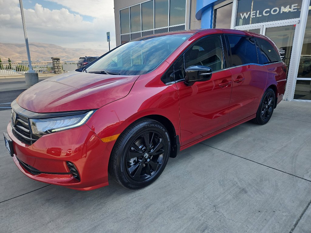 Used 2024 Honda Odyssey Sport