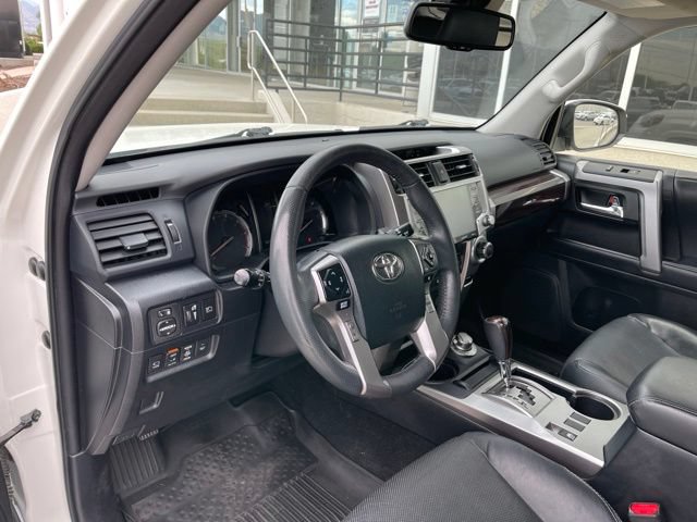 Used 2022 Toyota 4Runner Limited AWD/4WD image 7