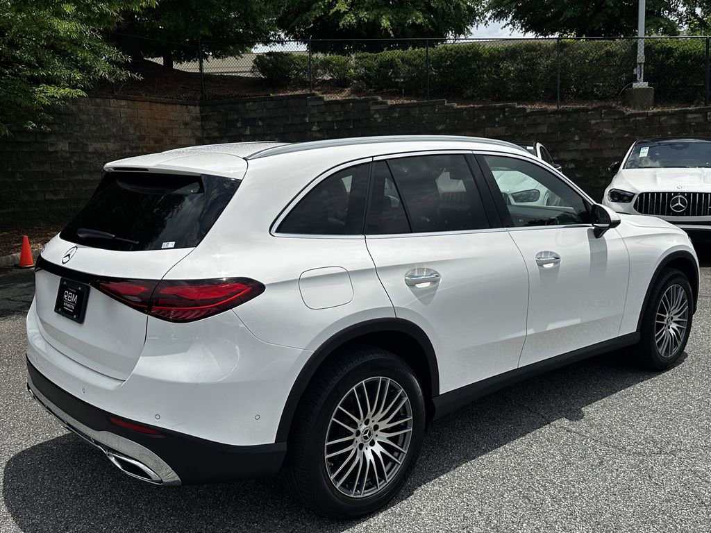 Certified 2025 Mercedes-Benz GLC 300 image 8