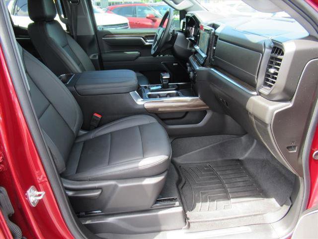 Used 2025 Chevrolet Silverado 1500 RST w/ RST All Star Premium Package AWD/4WD image 10